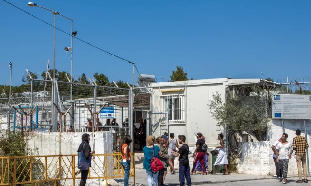 Άθλιες συνθήκες καταγγέλλουν οι αστυνομικοί της Σάμου στο ΚΥΤ: Τους κάνουν παρέα τα ποντίκια!